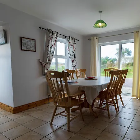 Tatil Evi Bray Head View 2 *